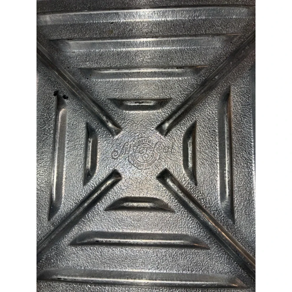 Vintage Silver Seal Griddle Hammered Aluminum 12